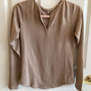NWT. Jenni Brand Women’s Long Sleeved Jersey Knit PJ Top. Sizes:XS, M, L